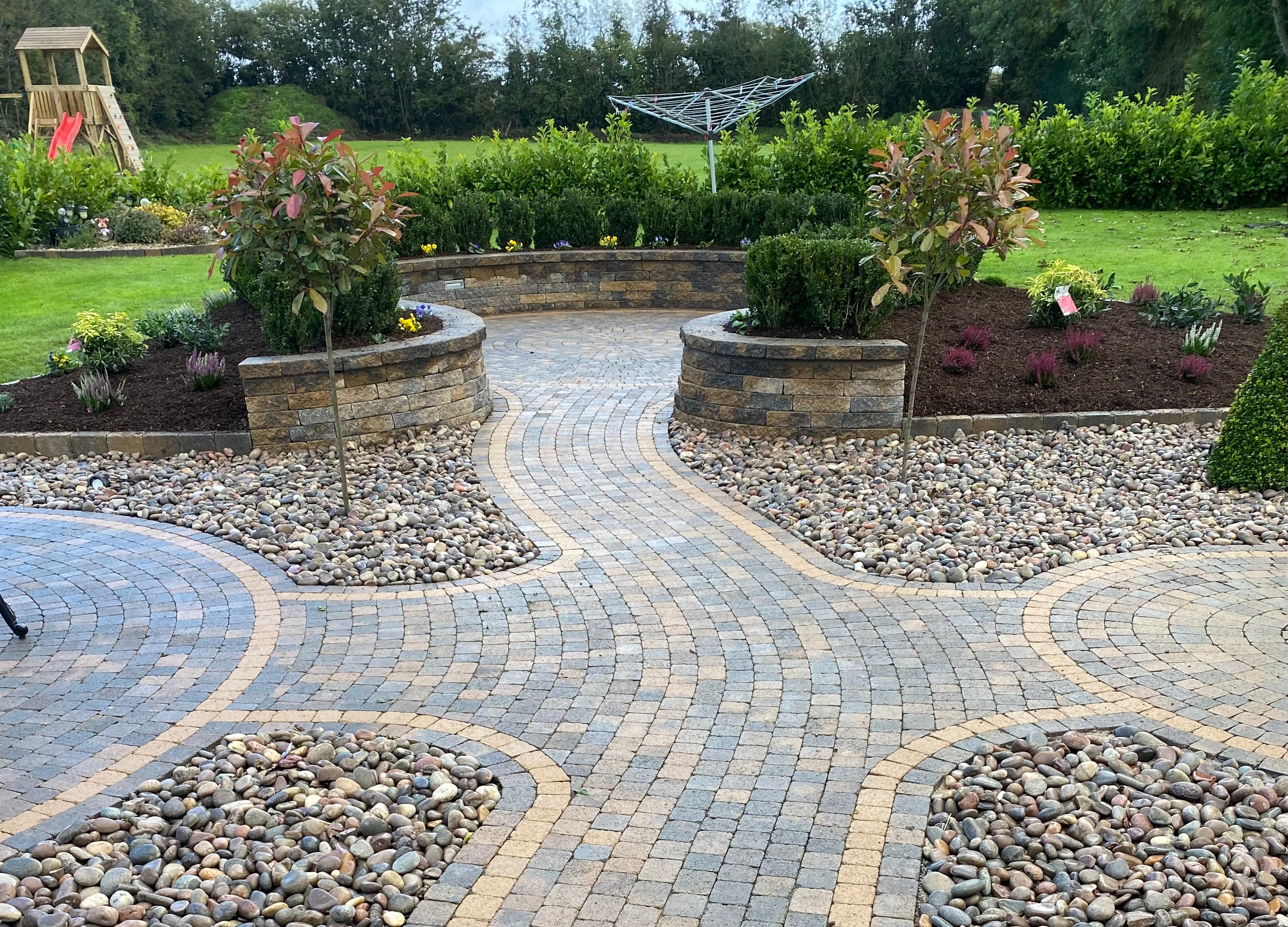 Paved Circular Back Garden
